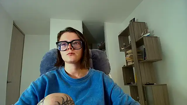 Snapshot of Arya_starrk chatting on 10-24-25, 12:56 Arya starrk online show from 10-24-25, 12:56