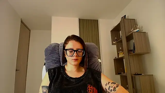 Snapshot of Arya_starrk chatting on 11-02-25, 02:08 Arya starrk online show from 11-02-25, 02:08