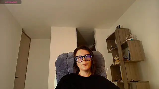 Snapshot of Arya_starrk chatting on 11-07-25, 02:39 Arya starrk online show from 11-07-25, 02:39