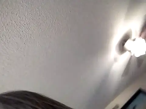 EvaRobinson online show from 02-27-25, 05:02