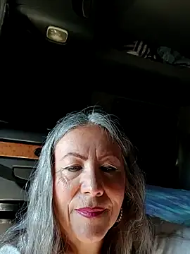 EvaRobinson online show from 03-20-25, 02:32