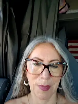 EvaRobinson online show from 03-20-25, 08:08