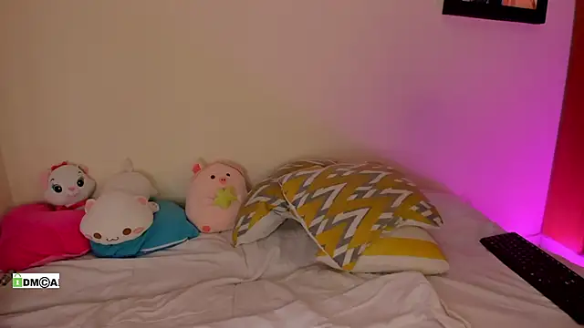 olivia  s online show from 10-21-25, 04:46