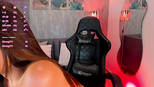 Snapshot of MelanieHudson_ chatting on 12-15-24, 03:45 MelanieHudson online show from 12-15-24, 03:45