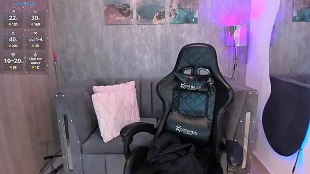 Snapshot of MelanieHudson_ chatting on 03-21-25, 10:28 MelanieHudson online show from 03-21-25, 10:28