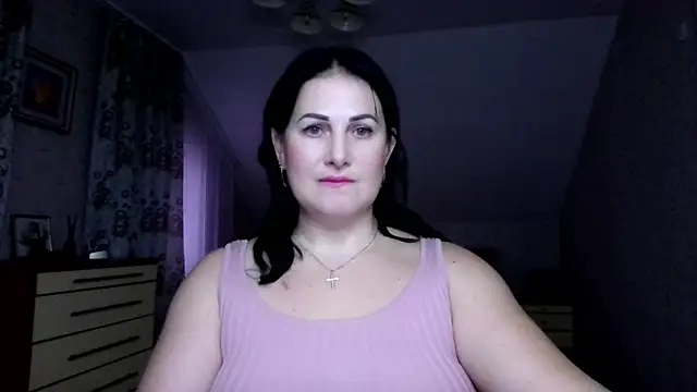 Snapshot of _sarairiti chatting on 11-18-25, 10:31 sarairiti online show from 11-18-25, 10:31