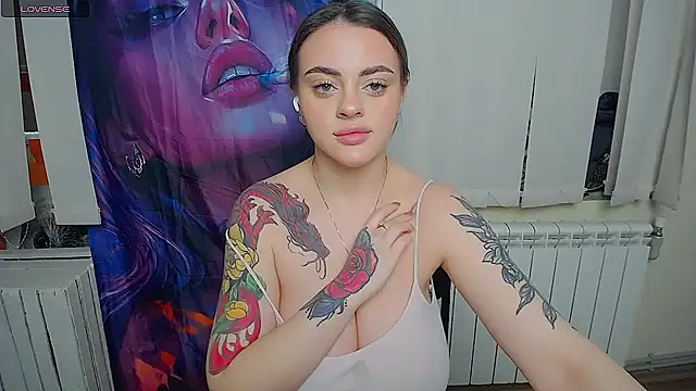 Snapshot of Lilia_Moon chatting on 03-26-26, 10:54 Lilia Moon online show from 03-26-26, 10:54