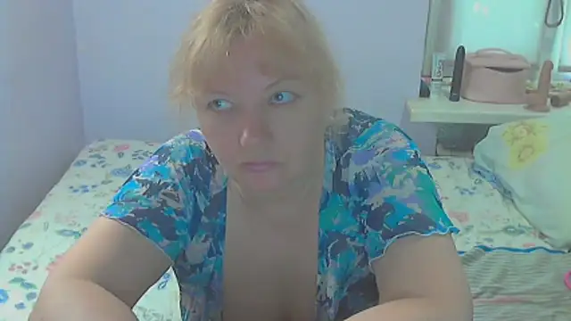 Snapshot of Lusi-777 chatting on 05-26-26, 09:05 Lusi-777 online show from 05-26-26, 09:05