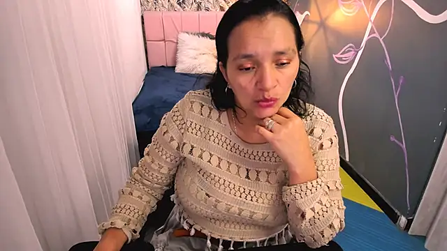 MarilynMiilf  online show from 03-11-25, 06:52