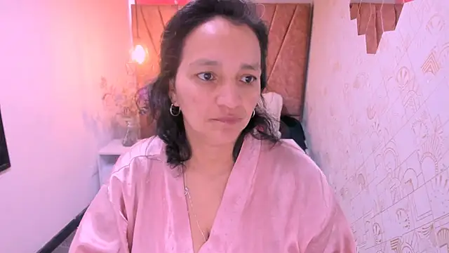 MarilynMiilf  online show from 10-03-25, 07:55