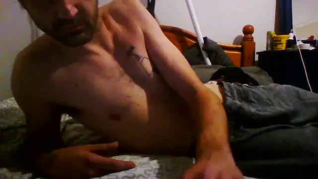 Snapshot of ThatGuyNextDoor1992 chatting on 11-03-25, 04:47 ThatGuyNextDoor1992 online show from 11-03-25, 04:47