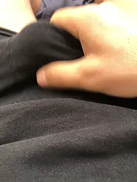 Snapshot of gokhanbey34 chatting on 02-24-25, 12:16 gokhanbey34 online show from 02-24-25, 12:16