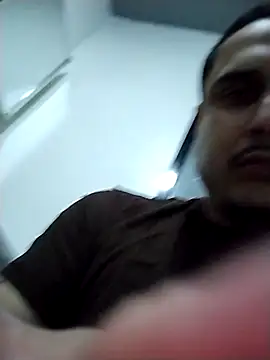 Snapshot of thickcocklatino chatting on 12-22-24, 11:44 thickcocklatino online show from 12-22-24, 11:44