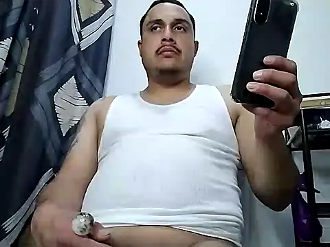 Snapshot of thickcocklatino chatting on 01-25-25, 11:11 thickcocklatino online show from 01-25-25, 11:11