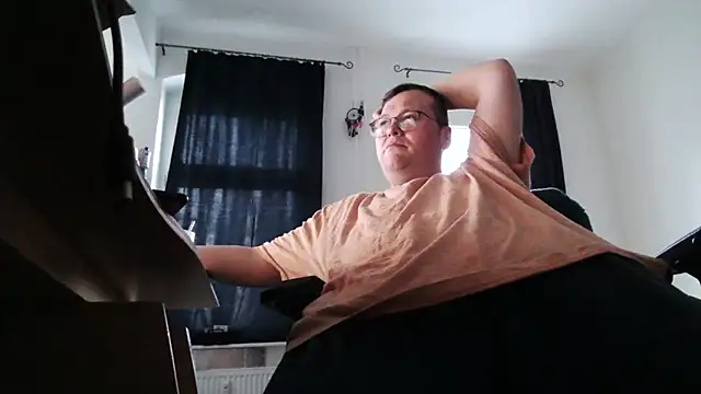 chubbysmallcockxh online show from 02-03-26, 03:50