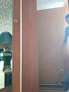 Eln1no69 online show from 10-09-25, 11:19