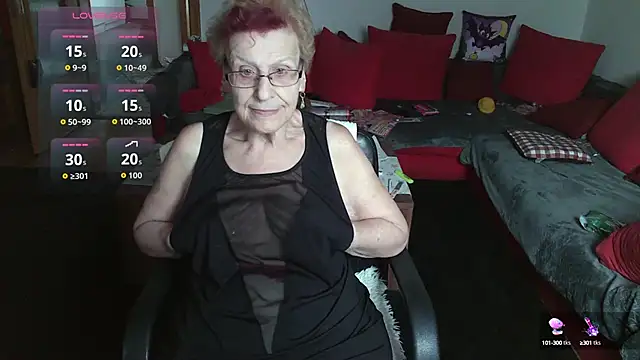 HeisseomaOriginal online show from 09-26-25, 07:45