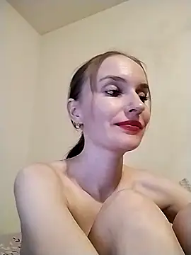 Snapshot of AimeeFair chatting on 03-07-25, 10:21 AimeeFair online show from 03-07-25, 10:21