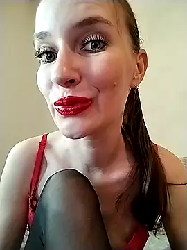 Snapshot of AimeeFair chatting on 10-02-25, 12:56 AimeeFair online show from 10-02-25, 12:56