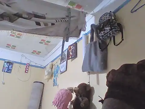 Snapshot of miss_melis chatting on 05-28-26, 07:27 miss melis online show from 05-28-26, 07:27