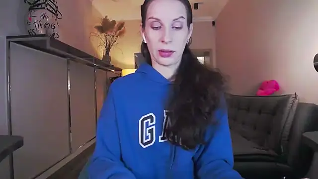 Mila Anders online show from 11-09-25, 05:50