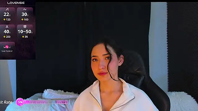 Snapshot of rosario215B chatting on 12-14-24, 03:40 rosario215B online show from 12-14-24, 03:40