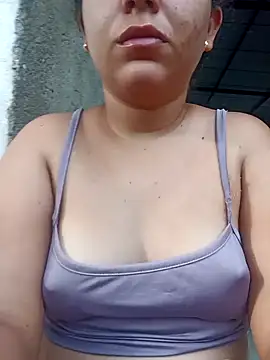 ValeriaSantos- online show from 01-04-25, 12:27