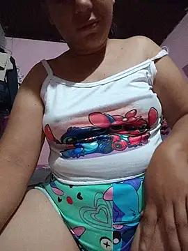 ValeriaSantos- online show from 08-04-26, 10:18