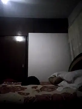 Snapshot of karlaalva chatting on 11-15-25, 05:49 karlaalva online show from 11-15-25, 05:49