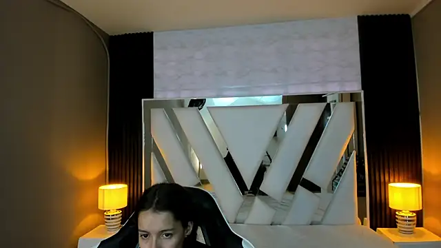 Linda4Petite online show from 02-15-26, 01:31