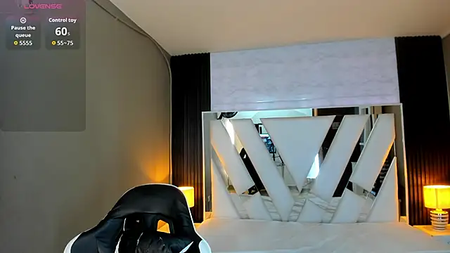 Linda4Petite online show from 03-13-26, 06:14