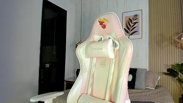 CameronCollins  online show from 10-14-25, 07:47