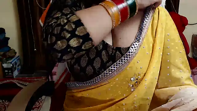 Naughty Kashish online show from 12-24-24, 06:00