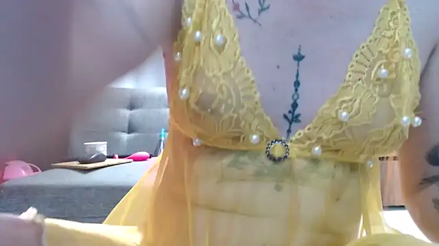 Snapshot of sabrinagee321930 chatting on 01-15-26, 11:48 sabrinagee321930 online show from 01-15-26, 11:48