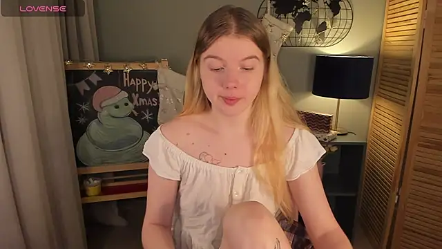 ohmyJuliet online show from 12-20-24, 02:19