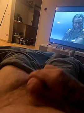 Snapshot of RenaudS-02 chatting on 10-01-25, 08:26 RenaudS-02 online show from 10-01-25, 08:26