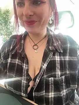 LunaMoongirl online show from 10-01-25, 10:10