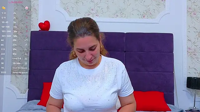 Snapshot of KarinaNoir chatting on 07-06-26, 03:58 KarinaNoir online show from 07-06-26, 03:58