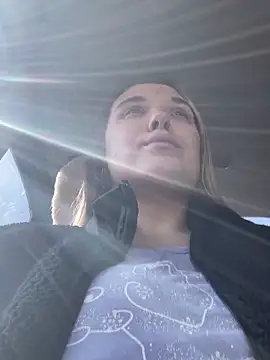 Sandra SW  online show from 02-28-25, 08:53