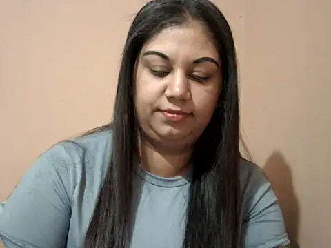 Snapshot of bellachow10 chatting on 07-07-26, 10:08 bellachow10 online show from 07-07-26, 10:08