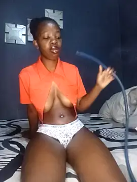 Snapshot of SheisBlacq chatting on 11-02-25, 08:44 SheisBlacq online show from 11-02-25, 08:44