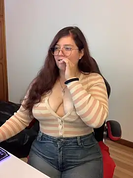 kayortiiz online show from 10-16-25, 01:39