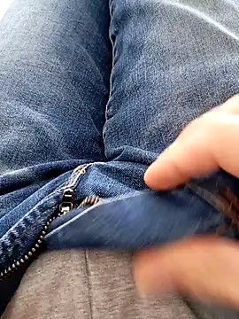 mickzizi online show from 02-04-25, 12:44