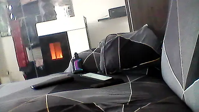 mickzizi online show from 03-25-26, 10:10