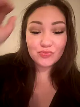 Snapshot of RosieDixx chatting on 11-08-25, 03:07 RosieDixx online show from 11-08-25, 03:07