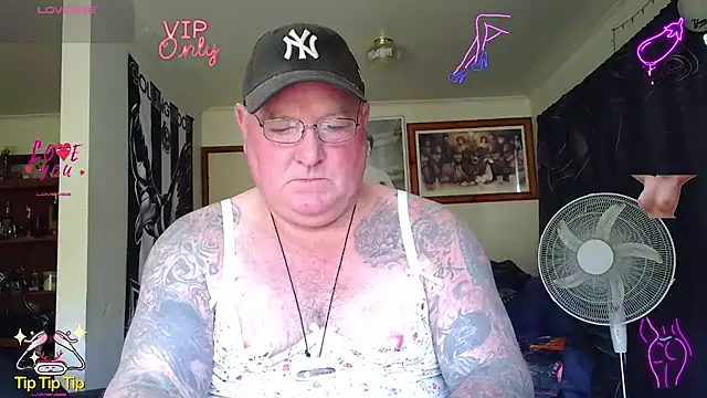 Snapshot of HOTANAL chatting on 07-13-26, 02:14 HOTANAL online show from 07-13-26, 02:14