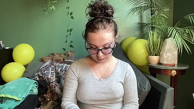 sweetandwet daddy online show from 10-16-25, 09:38