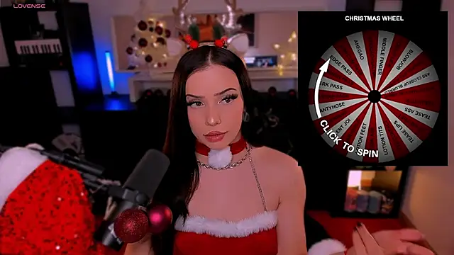 SofiRusselle online show from 12-20-25, 07:21