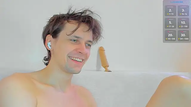 Snapshot of Jasper_Sun chatting on 02-04-25, 09:20 Jasper Sun online show from 02-04-25, 09:20