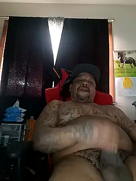 Snapshot of yellowwetfox chatting on 03-17-25, 11:32 yellowwetfox online show from 03-17-25, 11:32